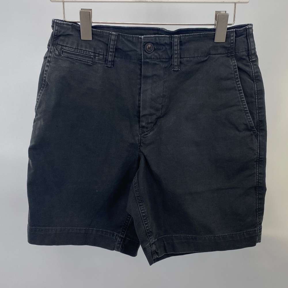 American Eagle Next Level Flex Gray Short Size 28 or 6